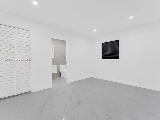 4900 NW 14th Street, Lauderhill, FL 33313