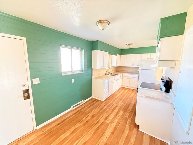 1080 El Paso Boulevard, Denver, CO 80221