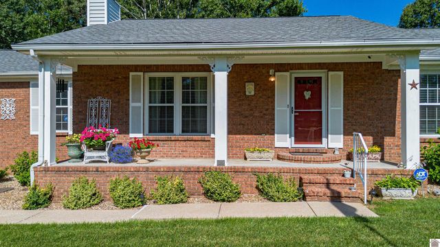 201 Windmill Drive, Paducah, KY 42001