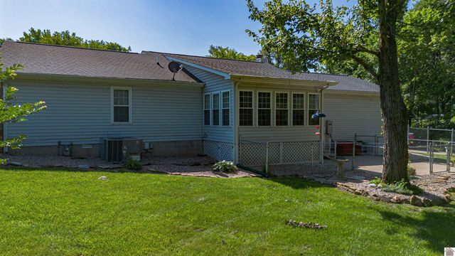 201 Windmill Drive, Paducah, KY 42001