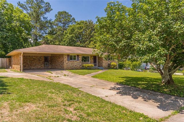 3213 Bobbie Lane, Decatur, GA 30032