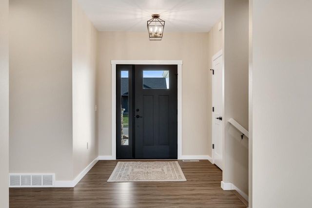 845 Crockett DRIVE, Holmen, WI 54636