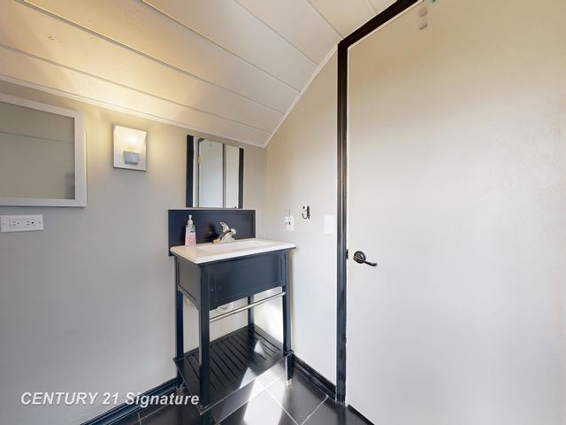 314 Myrtle Street, Flushing, MI 48433