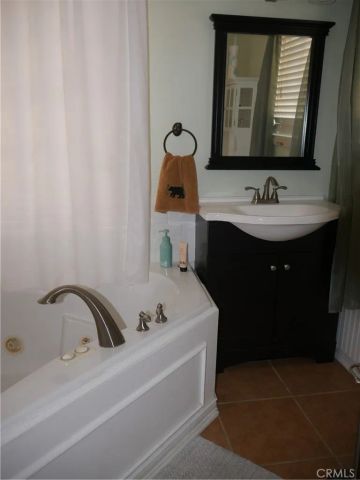1610 Grass Valley, Lake Arrowhead, CA 92352