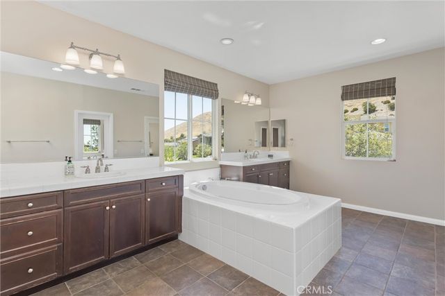 33369 Gold Mountain Road, Yucaipa, CA 92399