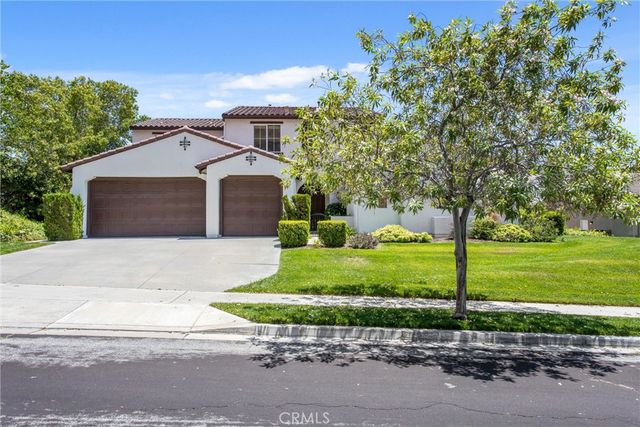 33369 Gold Mountain Road, Yucaipa, CA 92399