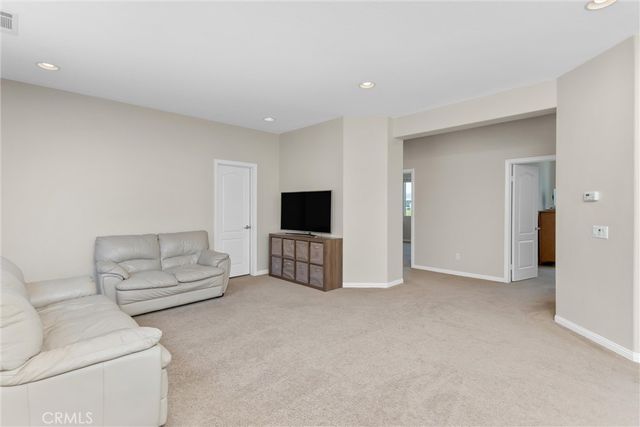 33369 Gold Mountain Road, Yucaipa, CA 92399