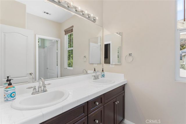 33369 Gold Mountain Road, Yucaipa, CA 92399