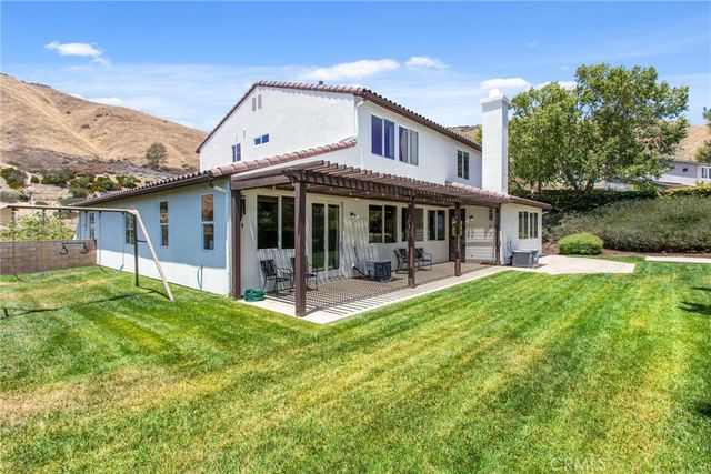 33369 Gold Mountain Road, Yucaipa, CA 92399