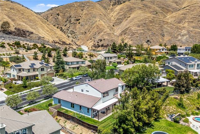 33369 Gold Mountain Road, Yucaipa, CA 92399