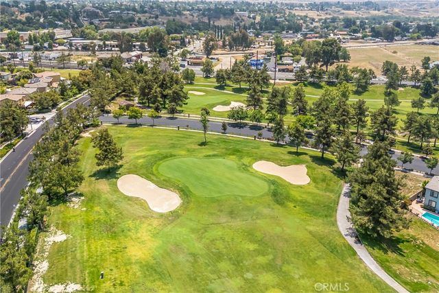 33369 Gold Mountain Road, Yucaipa, CA 92399