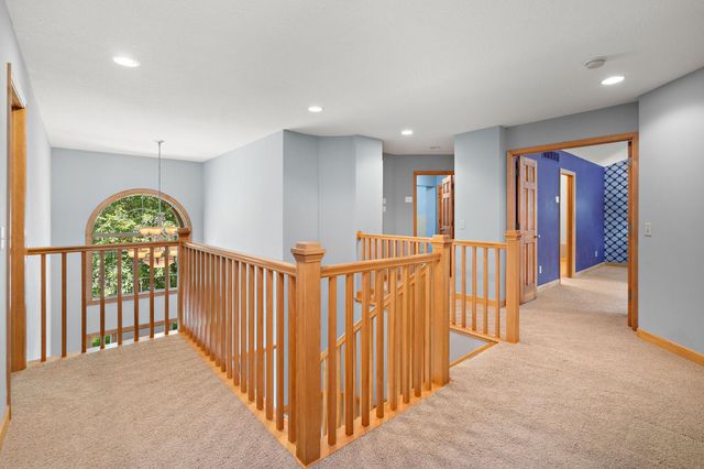 8197 Drexel Court, Eden Prairie, MN 55347