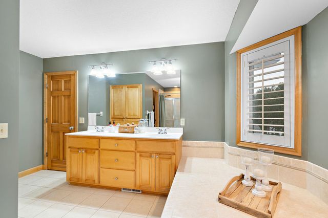 8197 Drexel Court, Eden Prairie, MN 55347