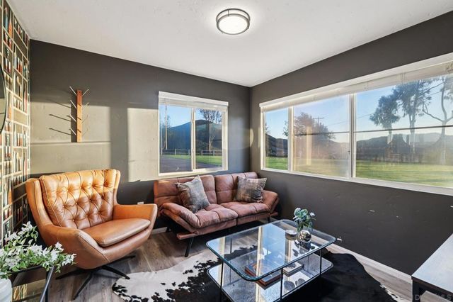 26086 Bear Valley Heights Road, Escondido, CA 92027