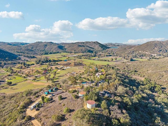 26086 Bear Valley Heights Road, Escondido, CA 92027