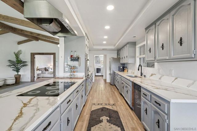 26086 Bear Valley Heights Road, Escondido, CA 92027