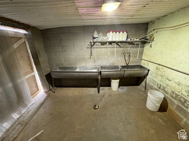 6820 N 2400 W, Amalga, UT 84335