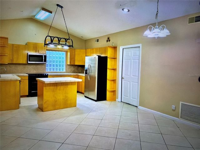 1019 COVINGTON STREET, Oviedo, FL 32765