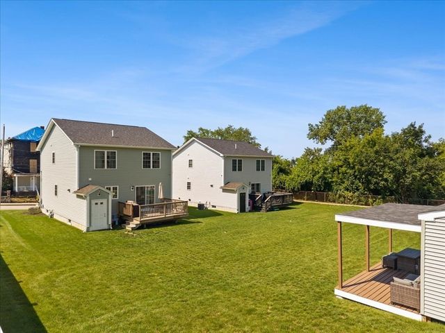 738 Hicks St, Fall River, MA 02724