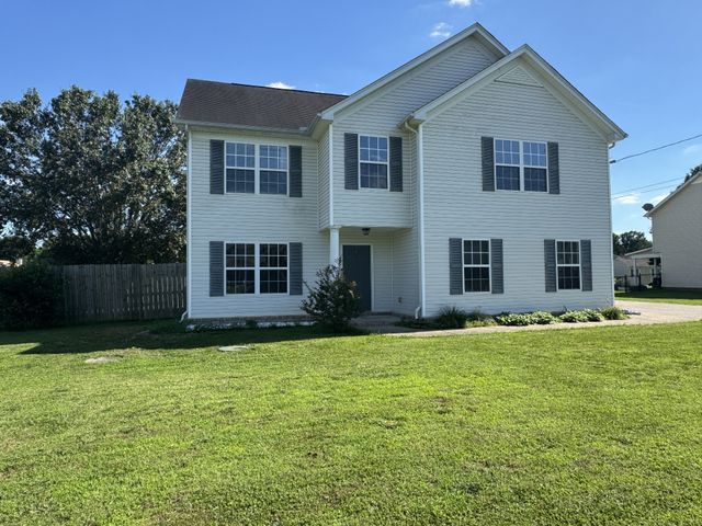1239 California Dr, Murfreesboro, TN 37129