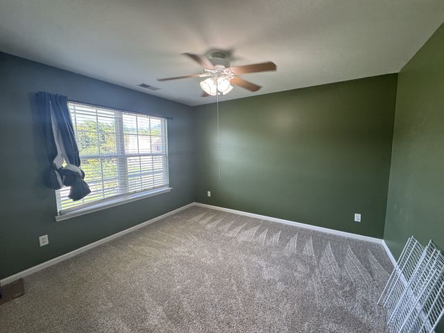 1239 California Dr, Murfreesboro, TN 37129