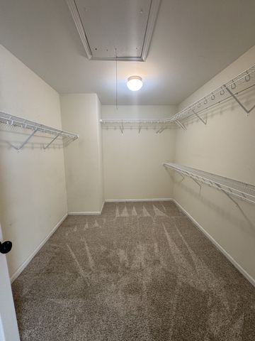 1239 California Dr, Murfreesboro, TN 37129