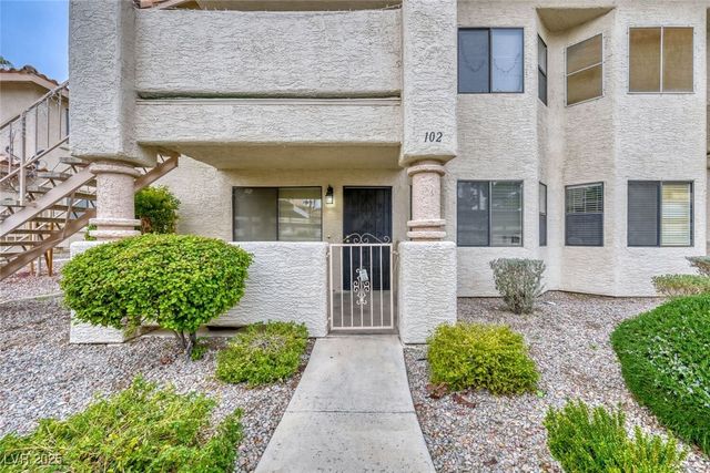 1017 Falconhead Lane 102, Las Vegas, NV 89128