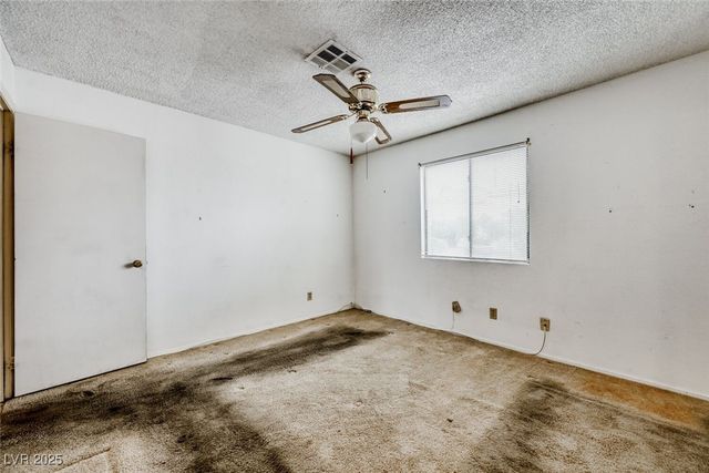 1017 Falconhead Lane 102, Las Vegas, NV 89128