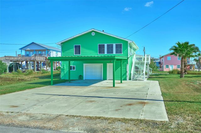 7117 Delesandri Drive, Hitchcock, TX 77563