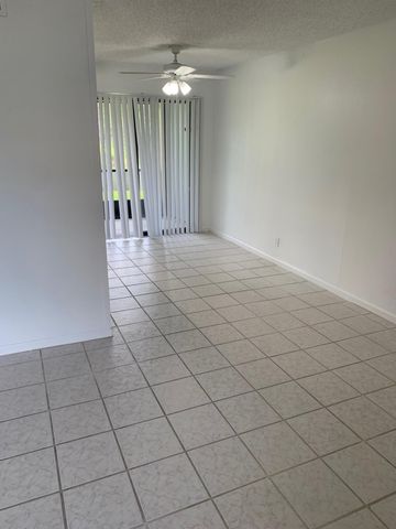 4467 OAK TERRACE Drive, Greenacres, FL 33463