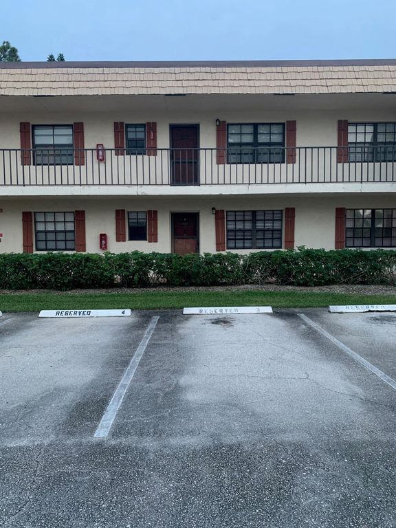 4467 OAK TERRACE Drive, Greenacres, FL 33463