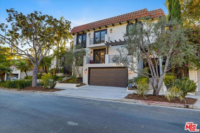 10353 Mississippi Avenue, Los Angeles, CA 90025