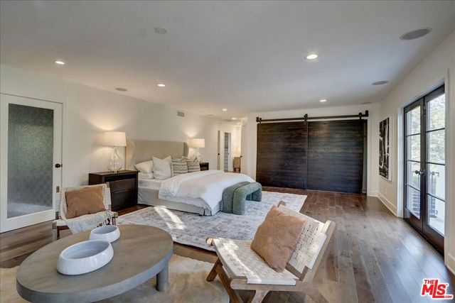 10353 Mississippi Avenue, Los Angeles, CA 90025