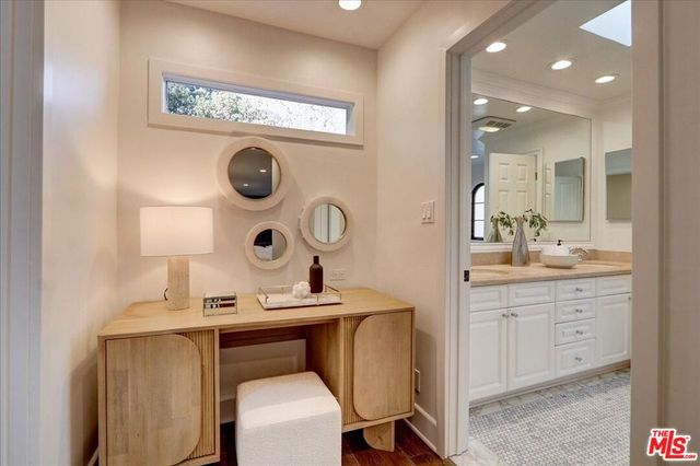 10353 Mississippi Avenue, Los Angeles, CA 90025