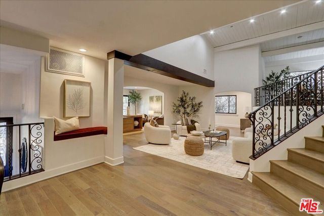 10353 Mississippi Avenue, Los Angeles, CA 90025
