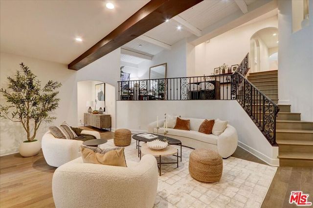 10353 Mississippi Avenue, Los Angeles, CA 90025