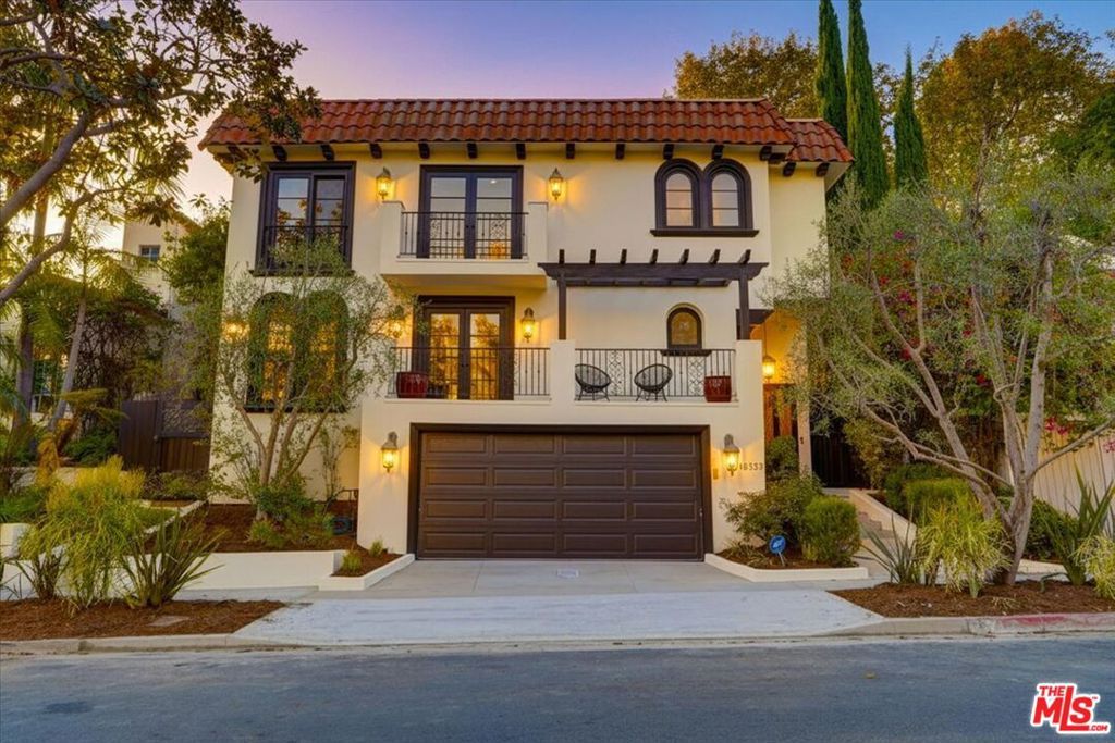 10353 Mississippi Avenue, Los Angeles, CA 90025