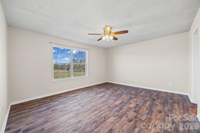 211 Daves Road, York, SC 29745