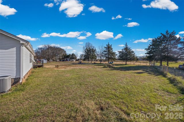 211 Daves Road, York, SC 29745