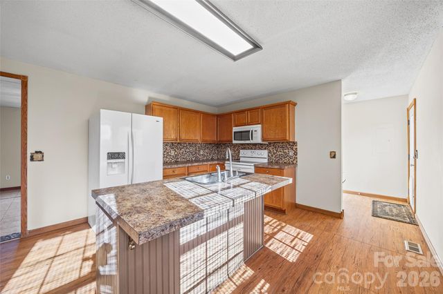 211 Daves Road, York, SC 29745