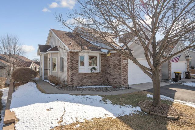 14313 Savanna Oaks Drive, Savage, MN 55378