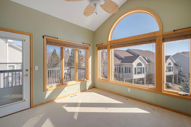 14313 Savanna Oaks Drive, Savage, MN 55378