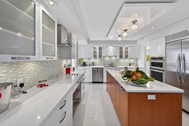 10155 Collins Avenue 1401, Bal Harbour, FL 33154