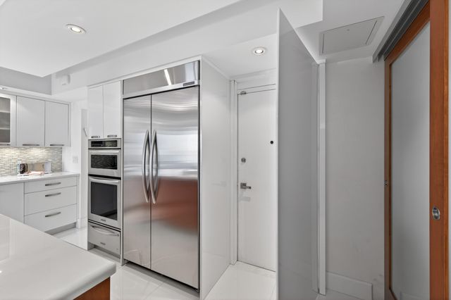 10155 Collins Avenue 1401, Bal Harbour, FL 33154