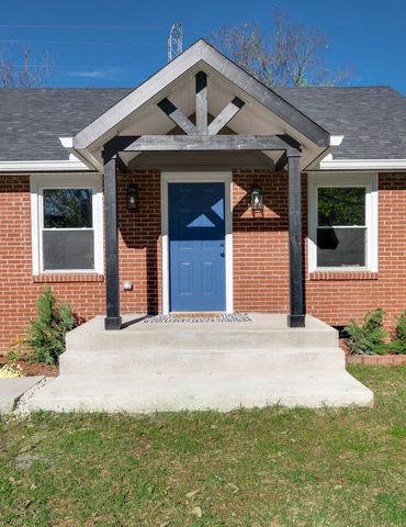 143 Donald St, Nashville, TN 37207