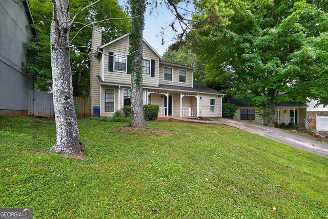 939 Lake Drive Court, Stone Mountain, GA 30088
