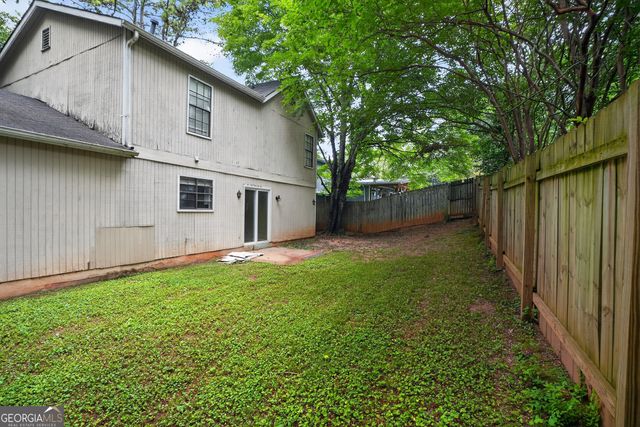 939 Lake Drive Court, Stone Mountain, GA 30088