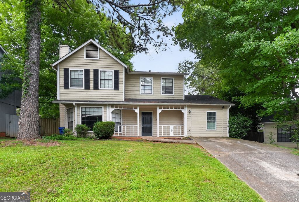 939 Lake Drive Court, Stone Mountain, GA 30088