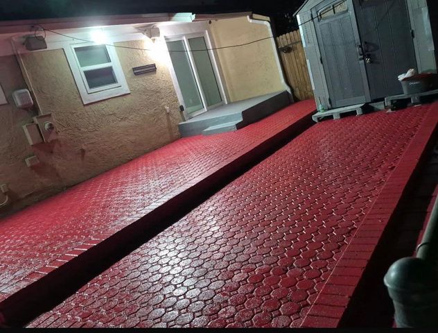 4679 W Martha Louise Dr, West Palm Beach, FL 33417