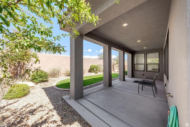 1480 W SHINNECOCK DR, St. George, UT 84770